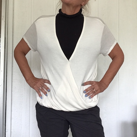 WE THE FREE BY FREE PEOPLE WHITE SURPLICE WRAP WHITE TOP MEDIUM NWOT - Picture 9 of 11